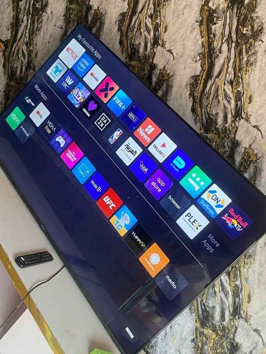 Hisense 55 Inch S M A R T T V photo 1