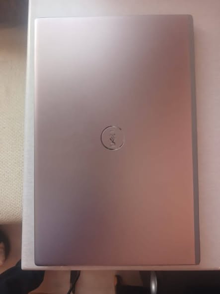 Dell slim laptop photo 1