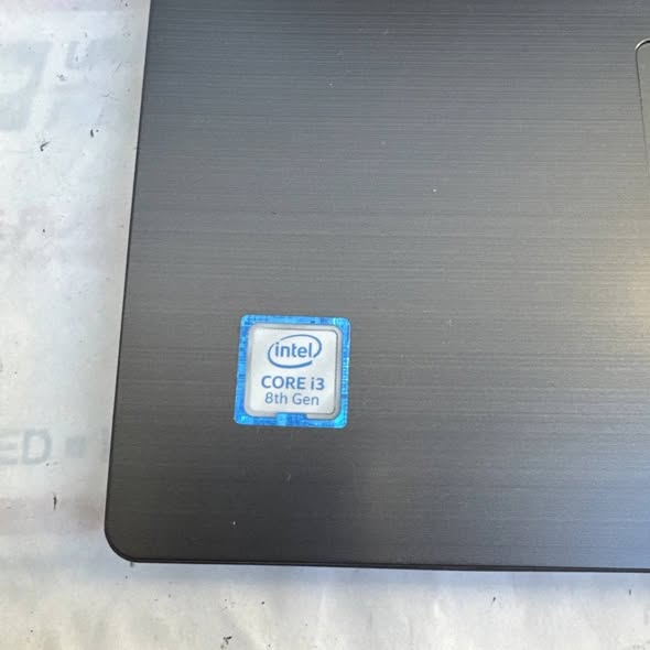 Lenovo core i3 7th gen photo 4