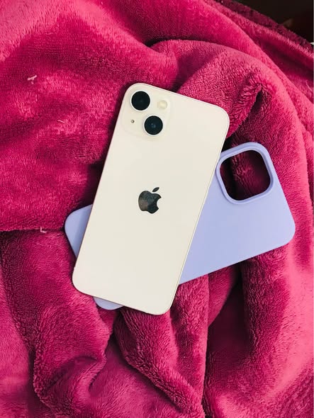 iPhone 13  128gig photo 2