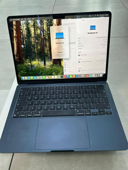 SPOTLESS 2022 MACBOOK AIR M2 photo 1