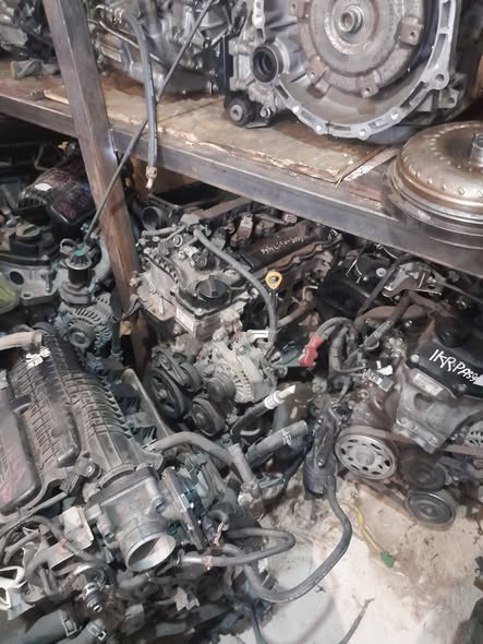 Engine's and gearbox photo 5