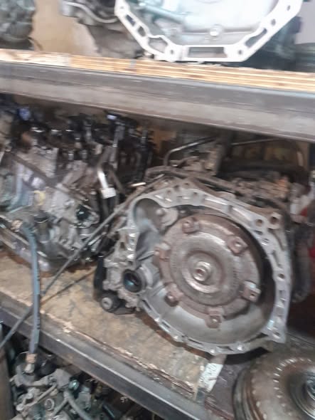 Engine's and gearbox photo 4