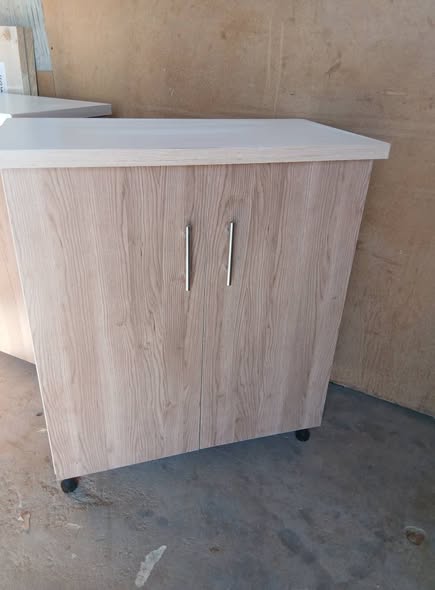 Kitchen Cabinets photo 4