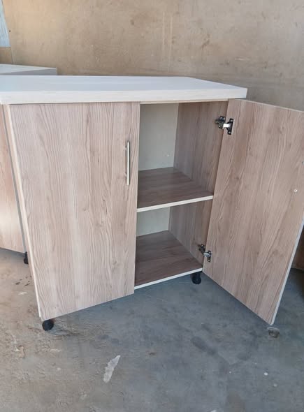Kitchen Cabinets photo 3