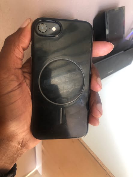 IPhone 8/64GB photo 3