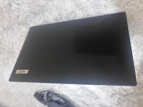 Acer Travelmate photo 1