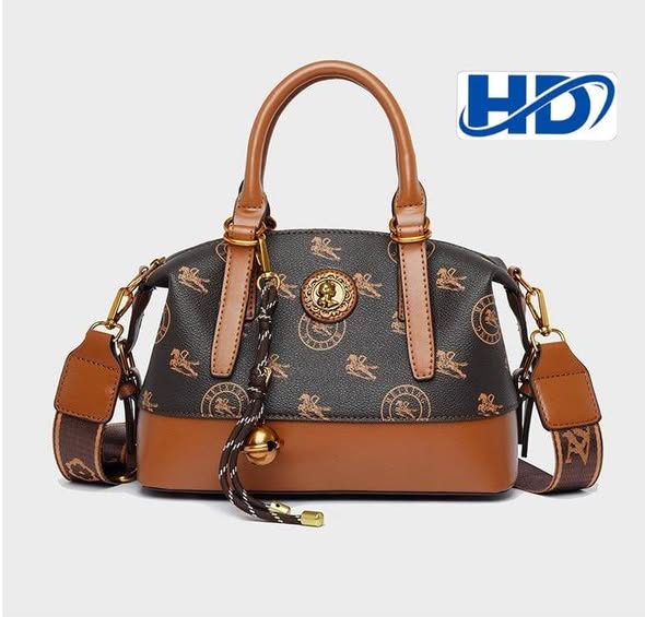 Handbags photo 3