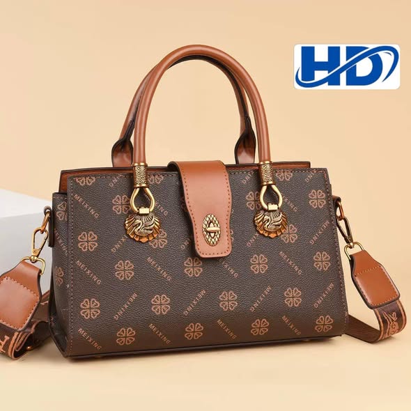Handbags photo 4
