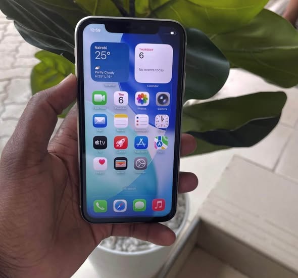 iPhone 11 photo 1