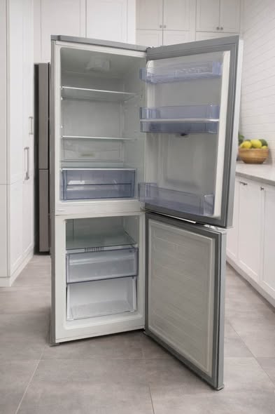 Defy Fridge photo 2