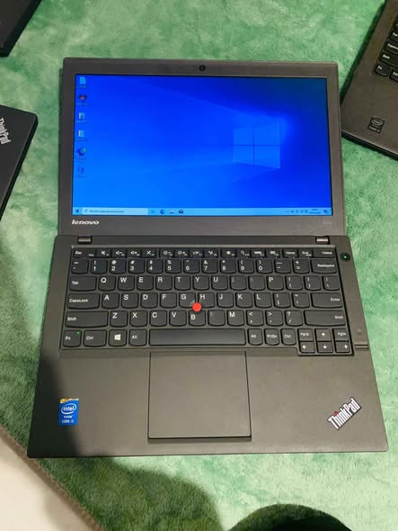 Lenovo Thinkpads photo 1