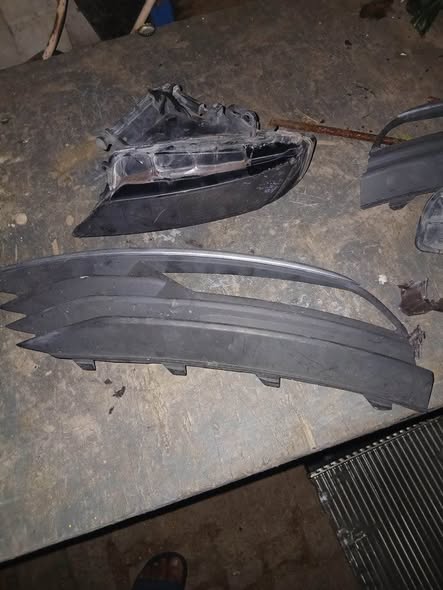 Car parts photo 2