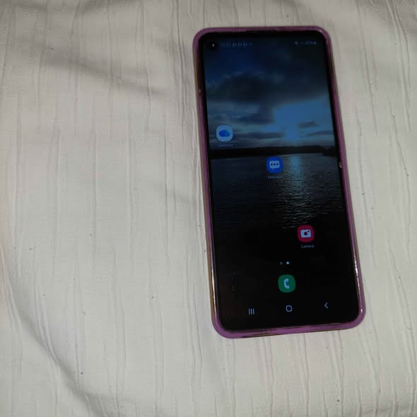 Samsung A21s photo 1