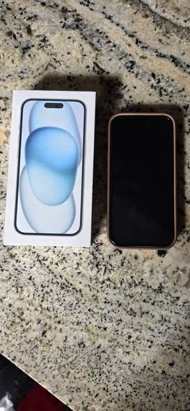 Iphone 15 photo 3