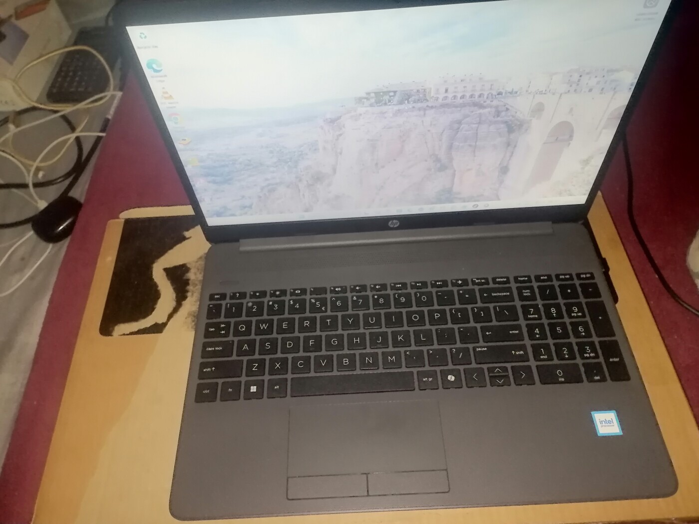 Hp 250RT 15.6 inch G9 Notebook pc up for grabs photo 2