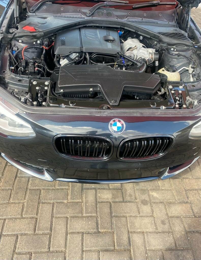 BMW 1.6L Lady Owned Road Worthy photo 2
