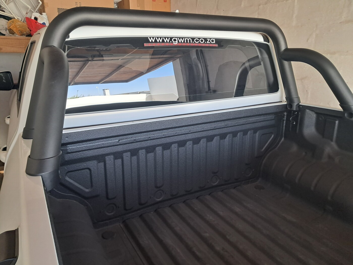 GWM P300 Series roll bar photo 2