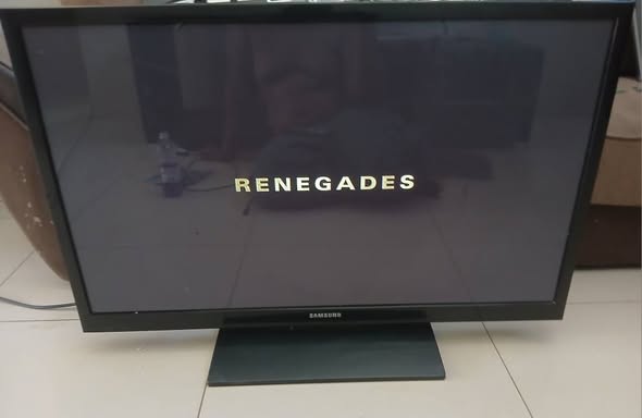 Samsung 43inch TV with remote photo 2