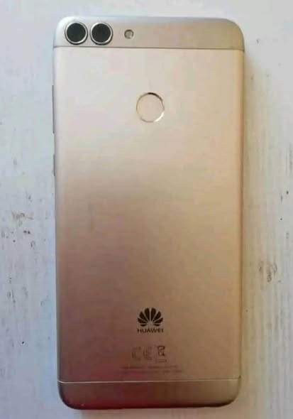 Huawei psmart 2018 32GB 3GB photo 1