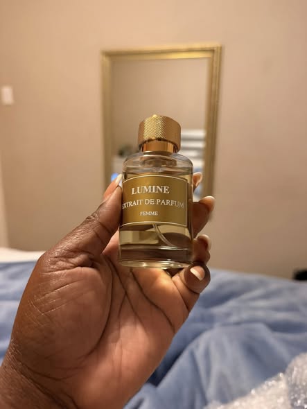 Perfumes photo 4