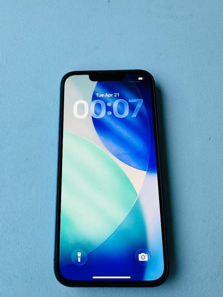 Iphone 13  128 gb photo 1