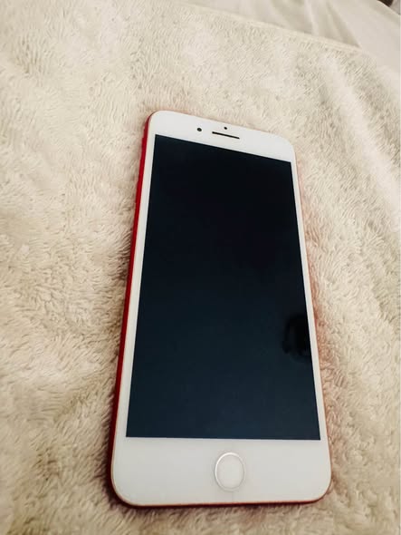 iPhone 8 Plus photo 1