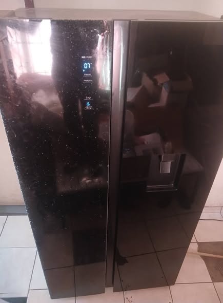 Hisense fridge photo 1