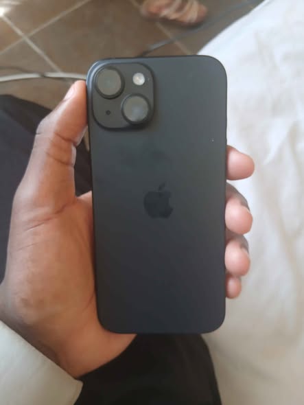 Iphone 15  128gb photo 5