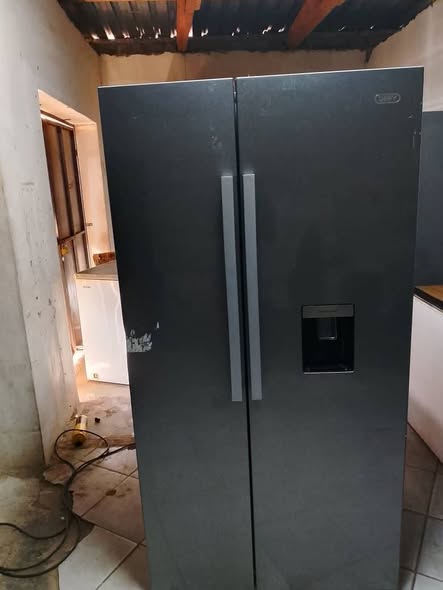 Double door fridge photo 1