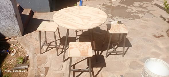 Steel chair and table photo 1