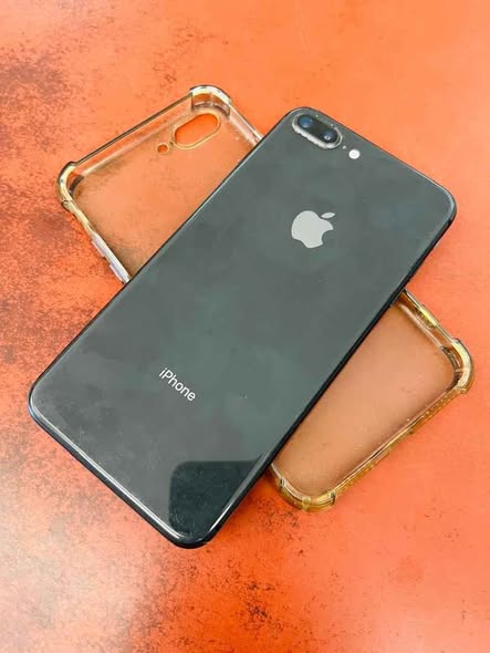 Iphone 8 plus photo 3