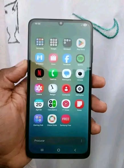 SAMSUNG A06 64GB photo 2