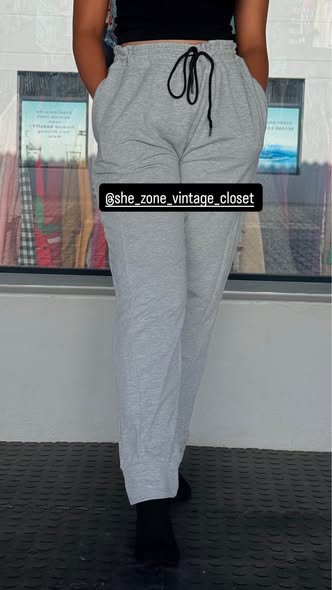 Sweat pants photo 2
