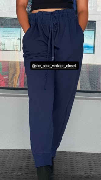 Sweat pants photo 4