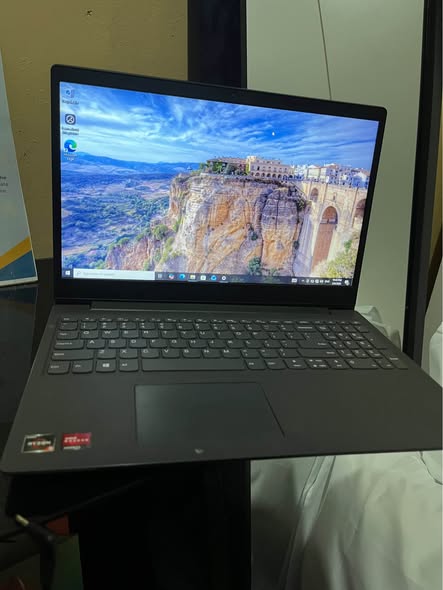 Lenovo IdeaPad S145 photo 1