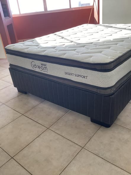 Queen Bed photo 2