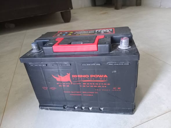 Rhino power car battery photo 3