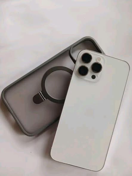 IPHONE 13 PROMAX 256 GB photo 1