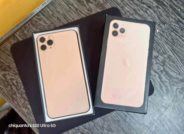 iPhone 11 Pro Max 256g photo 1