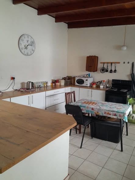 HOUSE FOR SALE IN HENTIES BAY photo 4