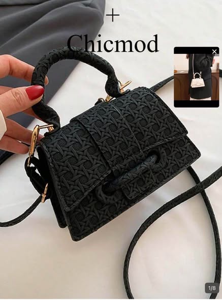 Handbags photo 2