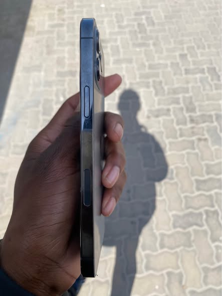 iPhone 12 Pro Max photo 3