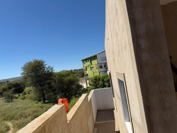 House for sale photo 3
