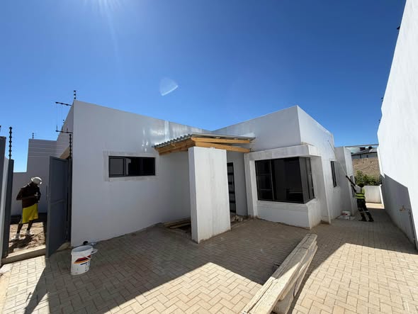 House for sale photo 4