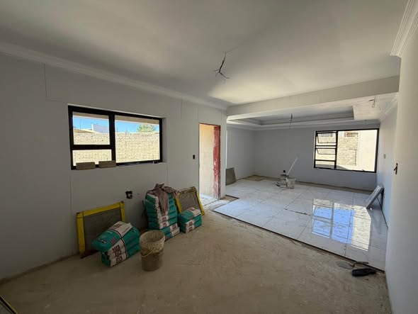 House for sale photo 3