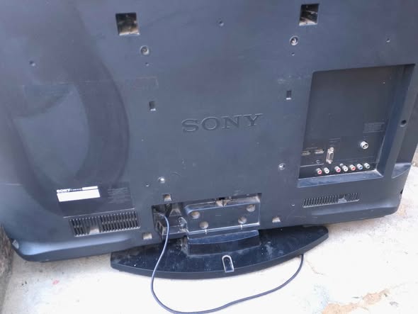 Sony 32 inch photo 5
