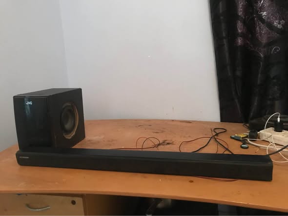 Sound bar photo 1