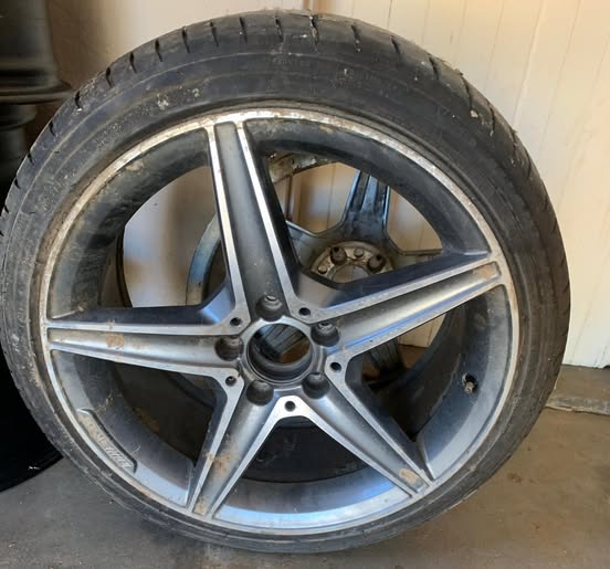 18" MERCEDES BENZ MAG RIMS photo 1