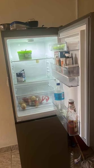 Defy fridge photo 2